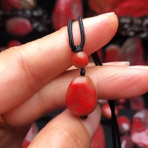 昌化鸡血石昌化鸡血石挂件