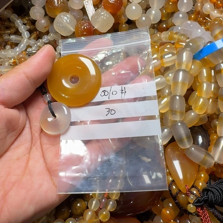 玛瑙/玉髓颈饰未镶嵌一***鹤0010