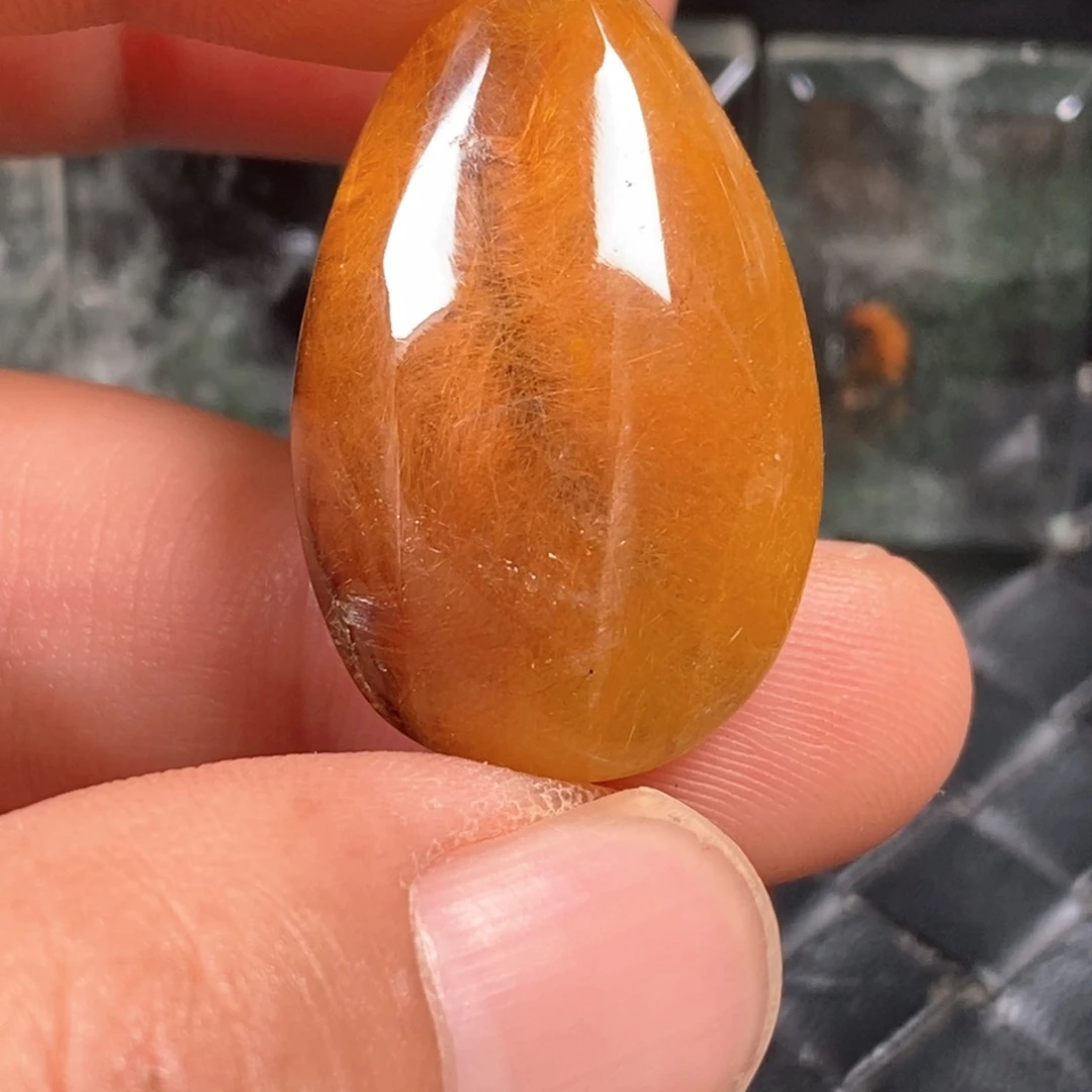 未镶嵌颈饰水晶水晶