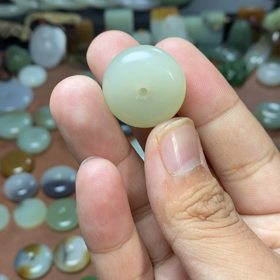 和田玉吊坠(不含链)未镶嵌曾****╭