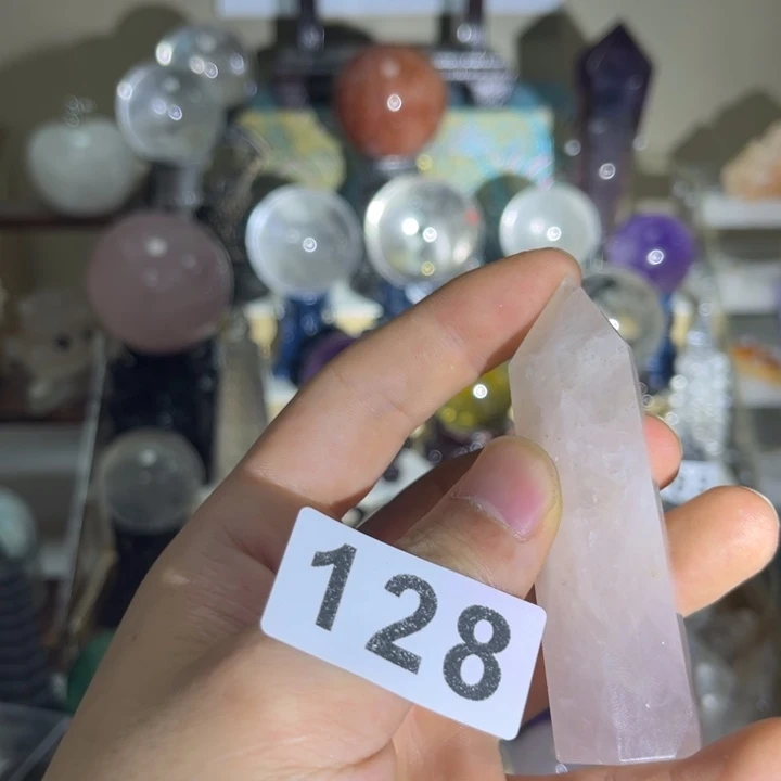 未镶嵌水晶大型摆件（非配饰）