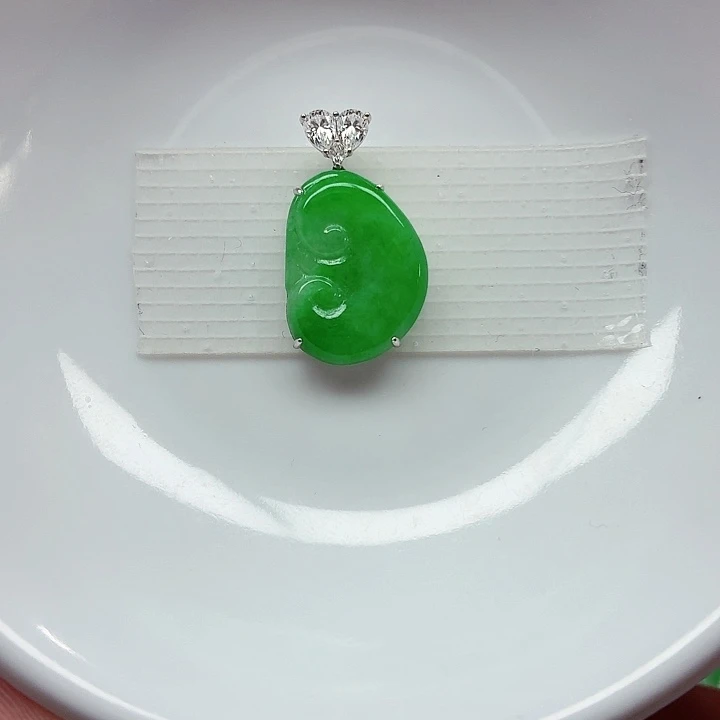 翡翠18K金镶嵌手链天然缅甸翡翠A货