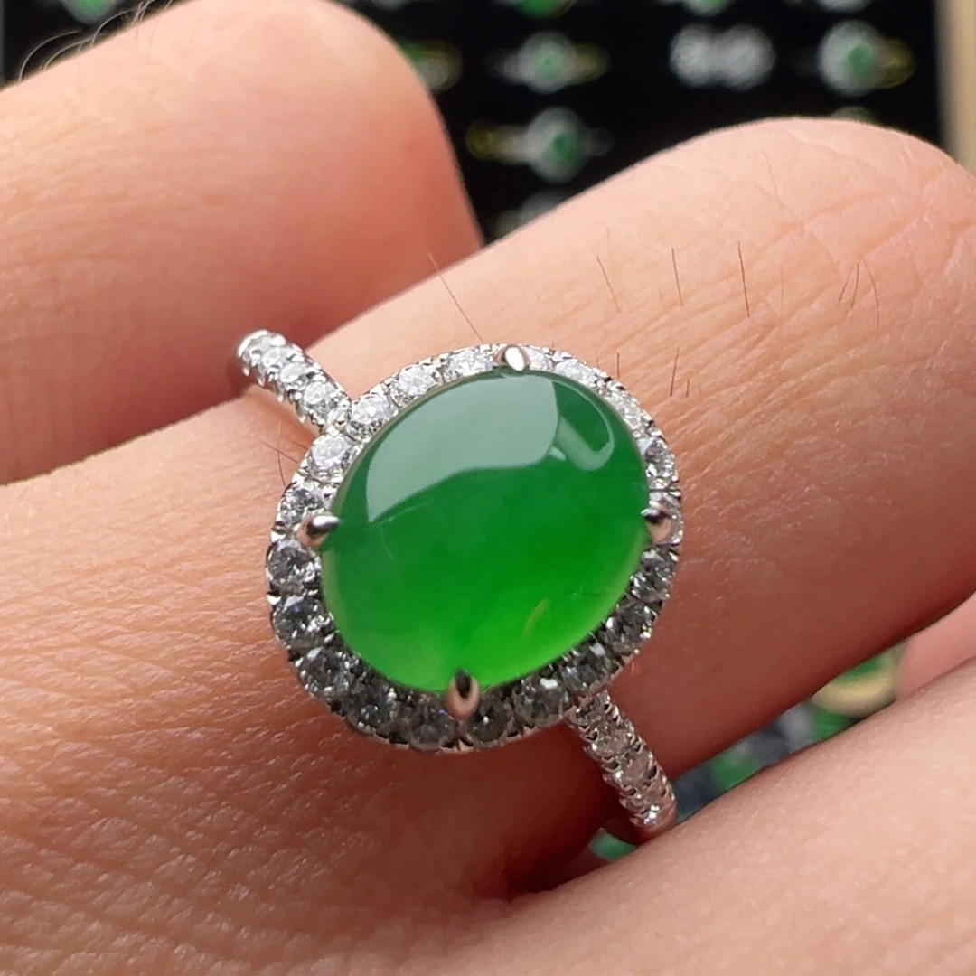 翡翠18K金镶嵌戒指蛋面7.5