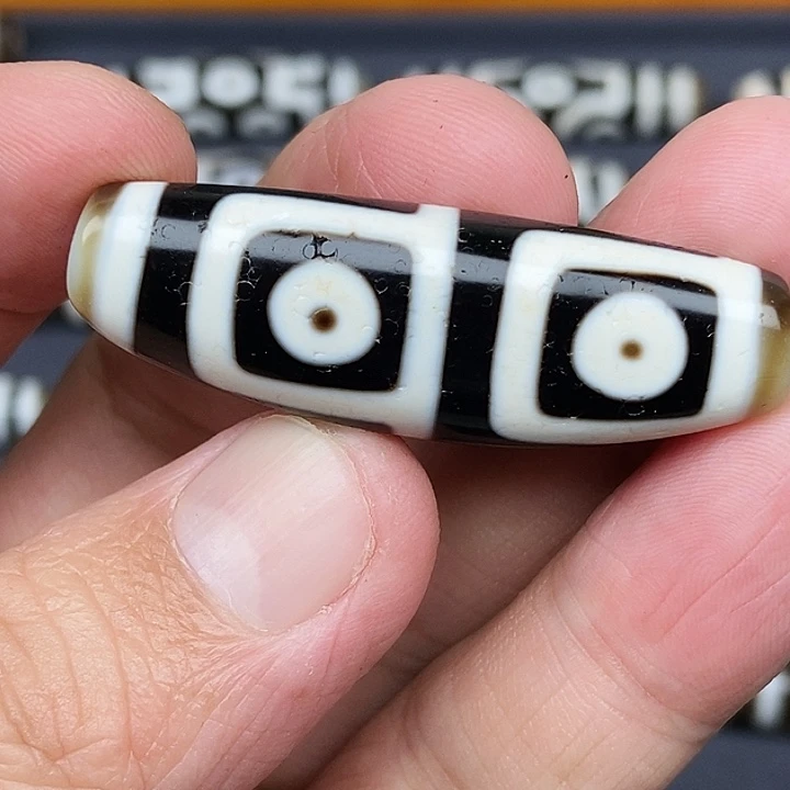 所***得玛瑙/玉髓未镶嵌颈饰