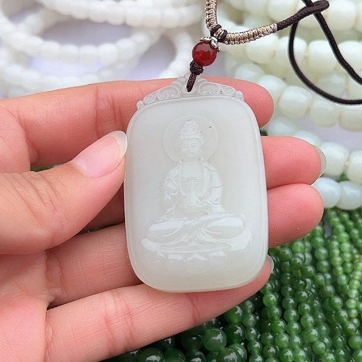 和田玉颈饰未镶嵌