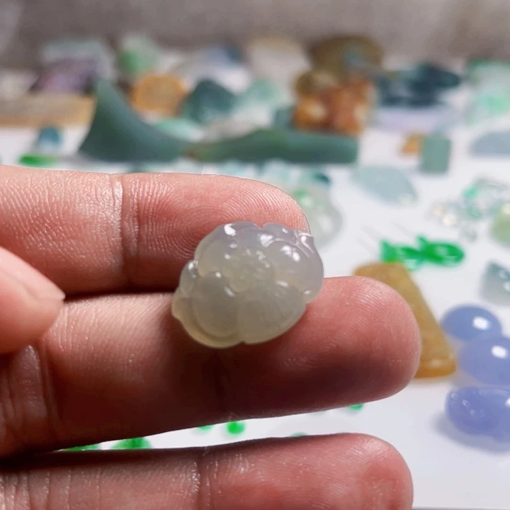 未镶嵌定制翡翠天然翡翠