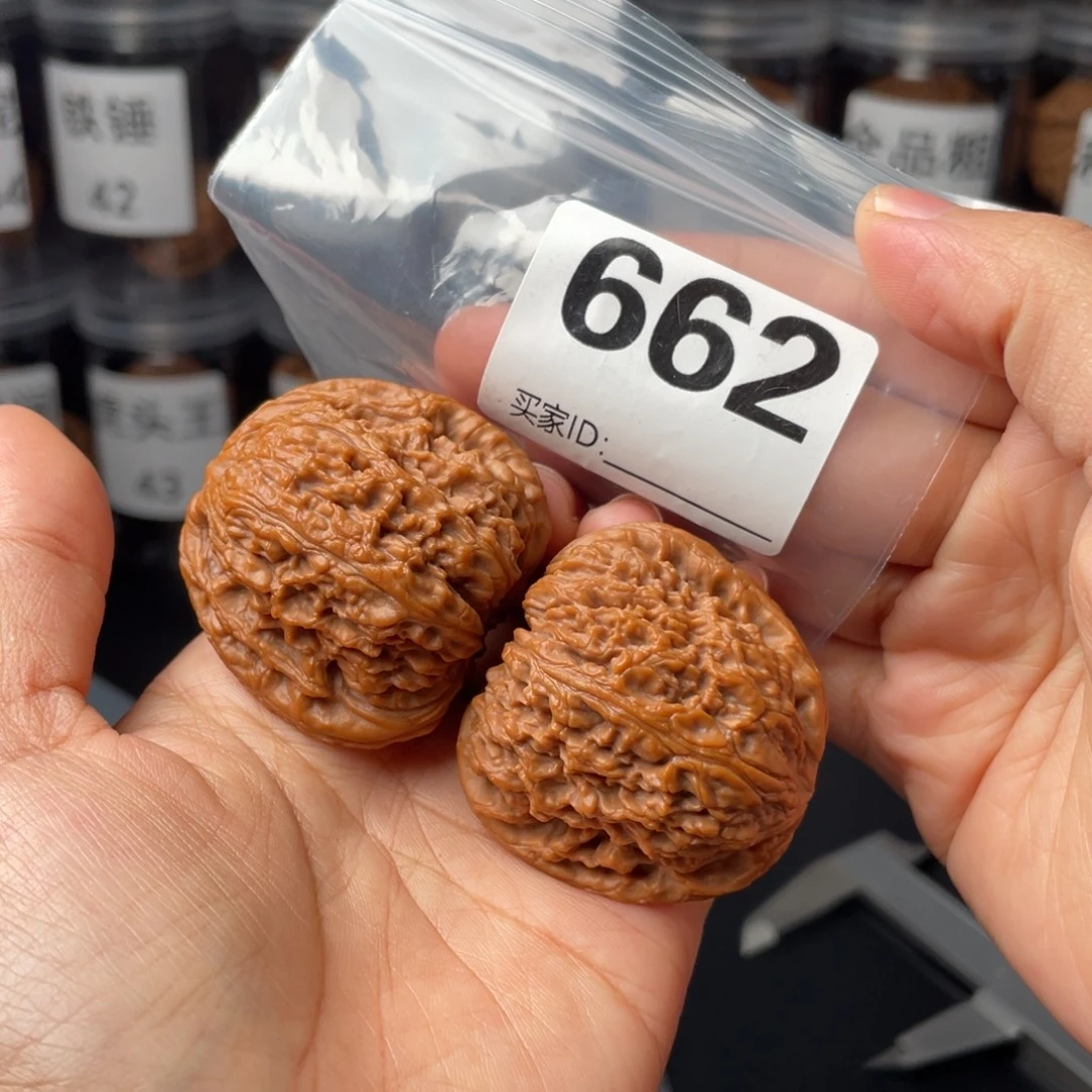 文玩核桃把件全品42南将石