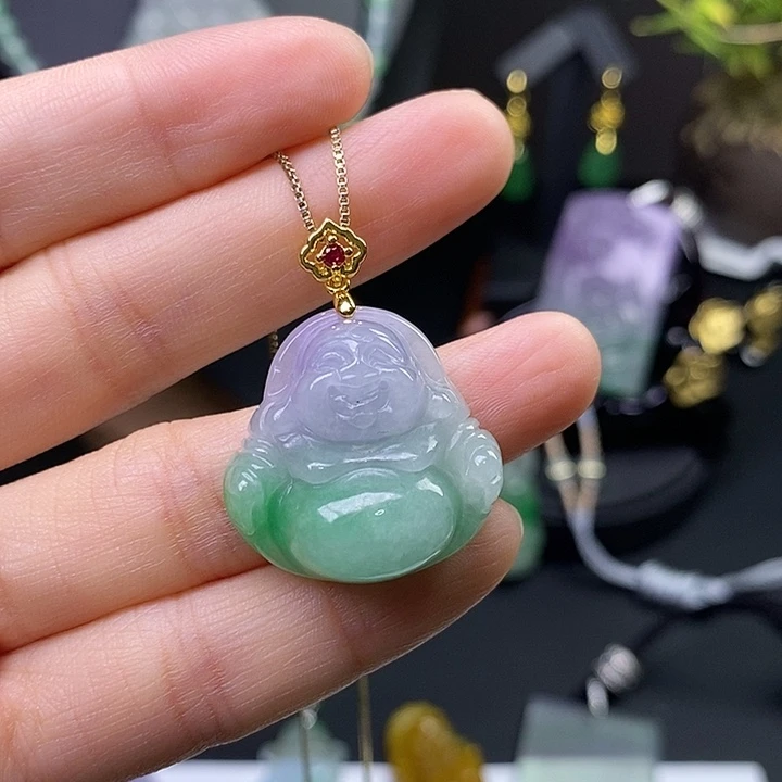 翡翠未镶嵌吊坠(赠链)