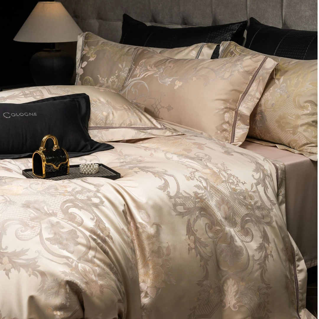 孔龙 卢浮宫 欧式高精密提花镂空丝滑高档轻奢四件套 床品套件