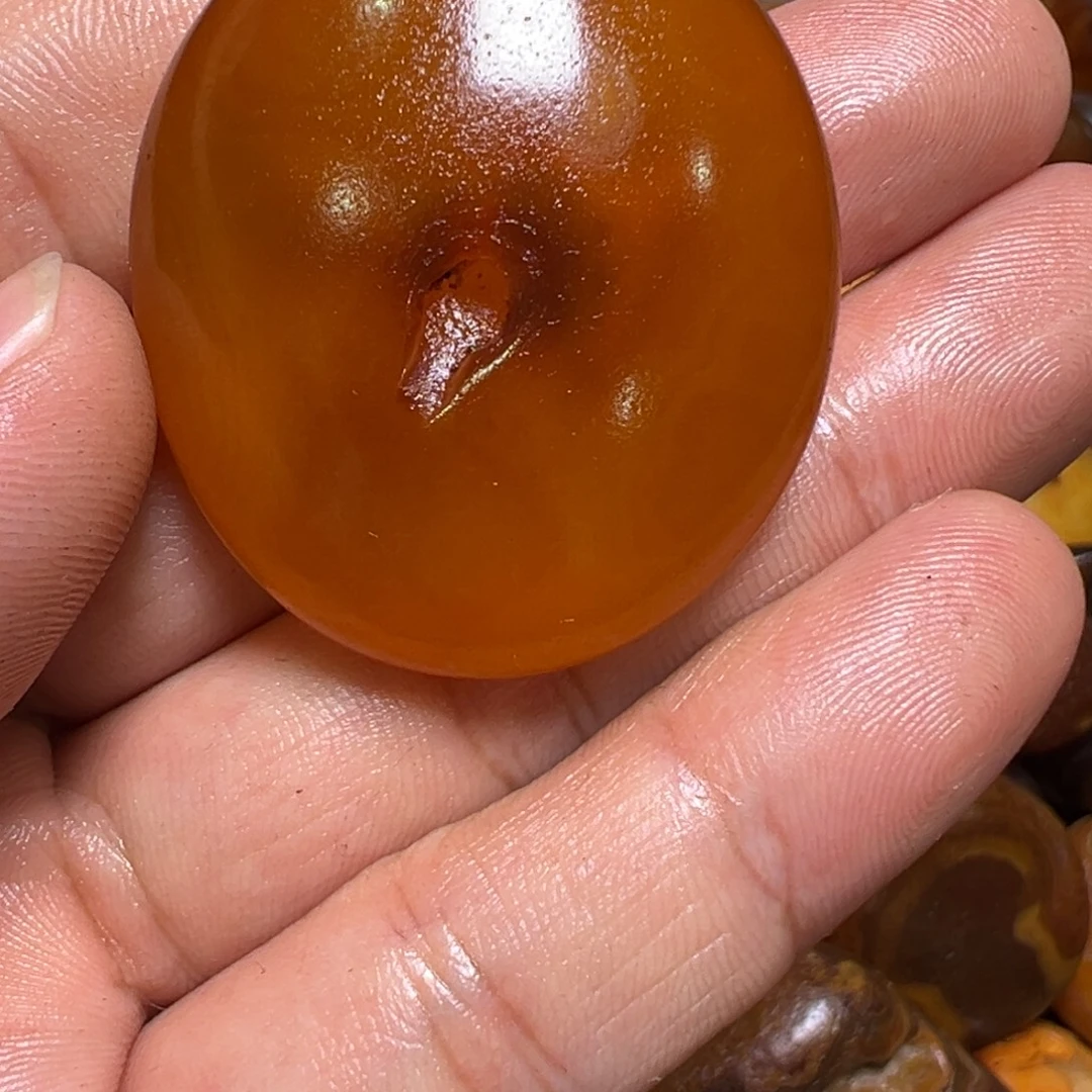 菲***）瓷片马达加斯加奇石