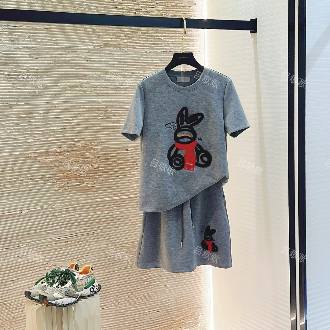 【宠粉价】高奢刺绣可爱兔子宽松版夏季T恤短裙时尚套装 JC-A3615