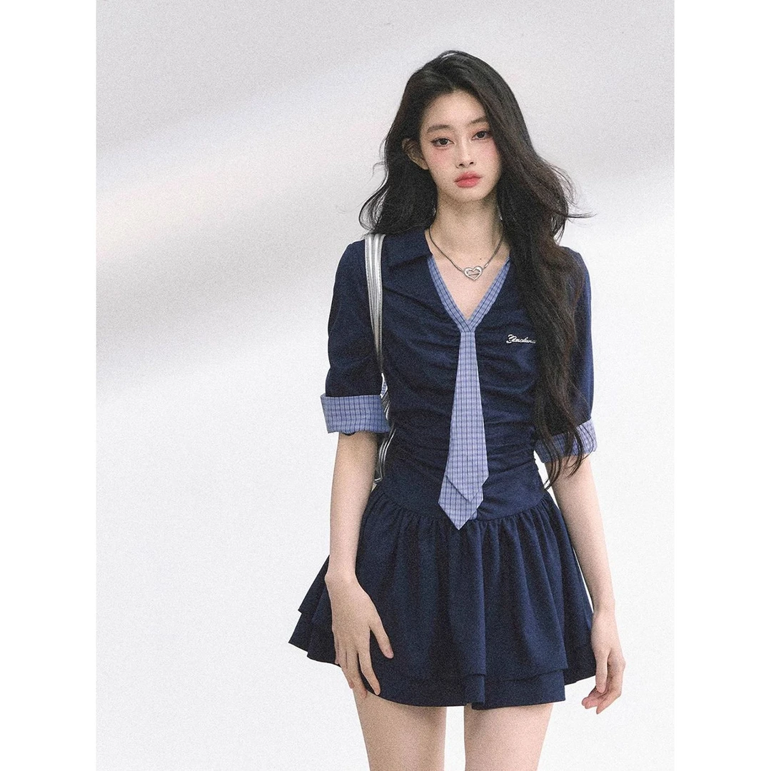 韩系古早感 高级御姐连衣裙女秋季收腰显瘦格子蓬蓬裙短裙学院风