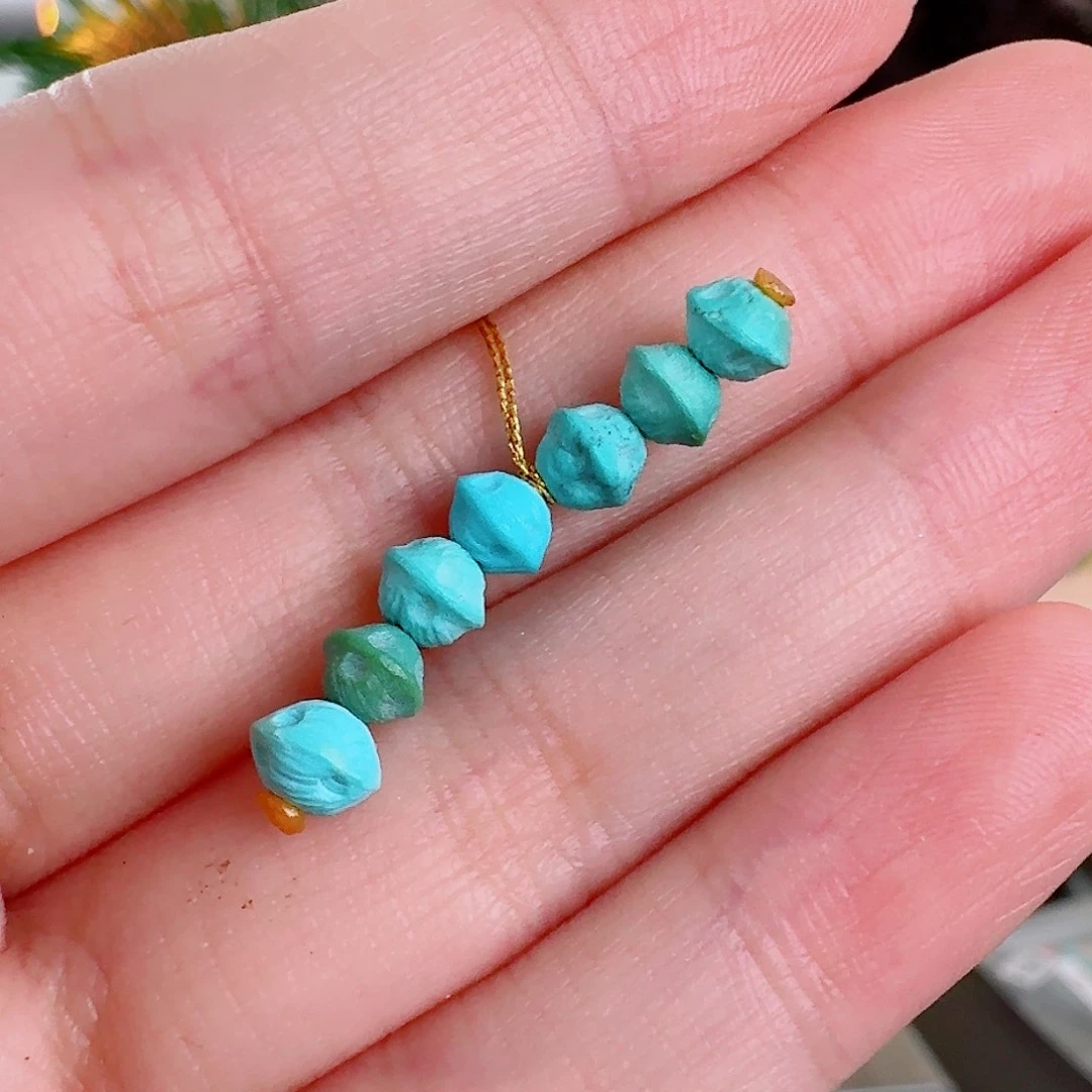 未镶嵌绿松石珠宝奇石