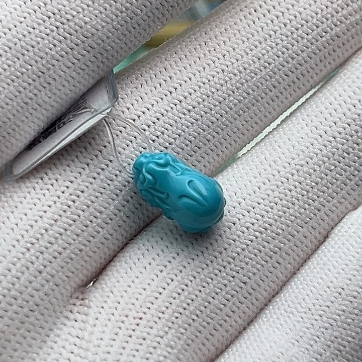 绿松石未镶嵌挂件高瓷蓝貔貅