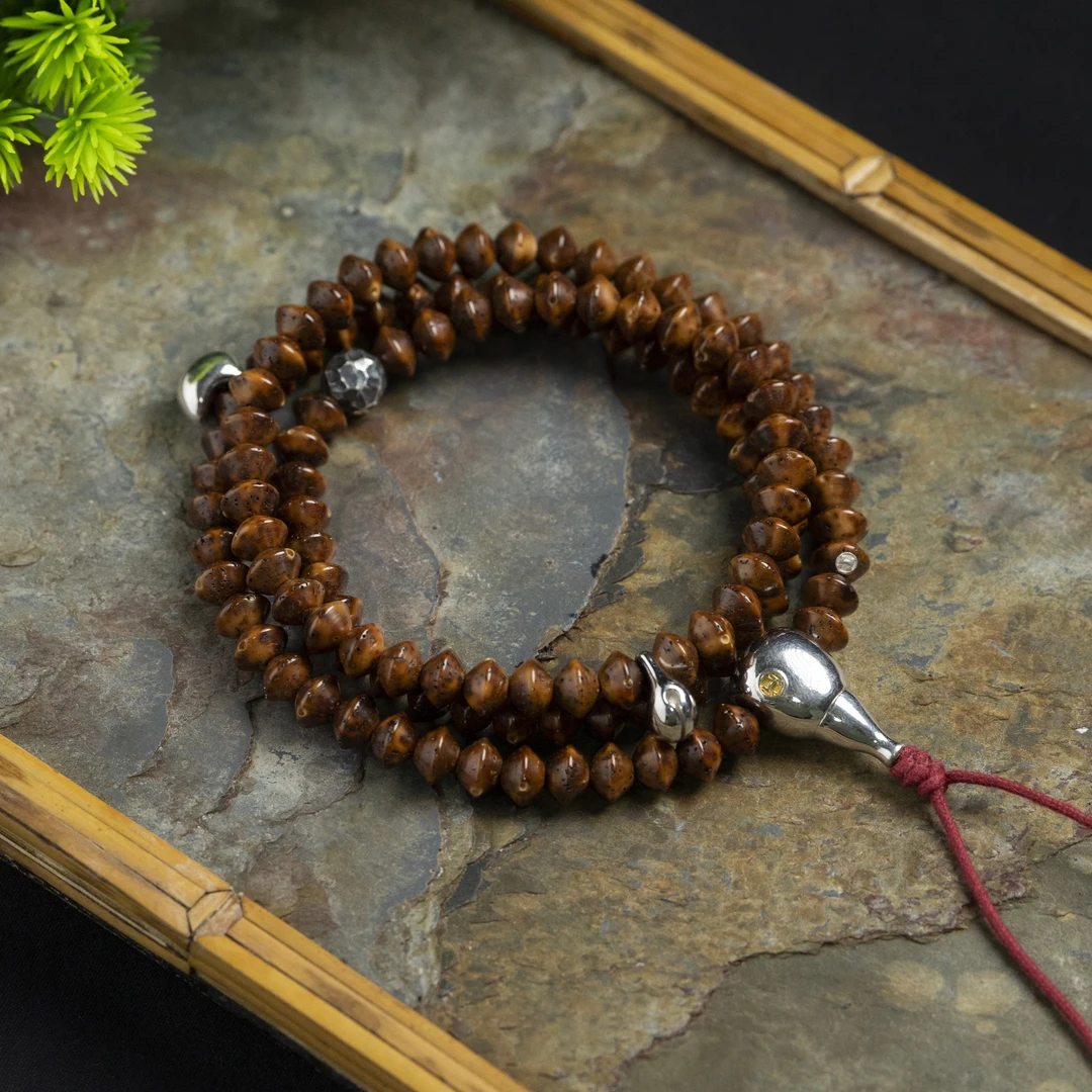 HANWU汉物·精工级中珀飞碟长串