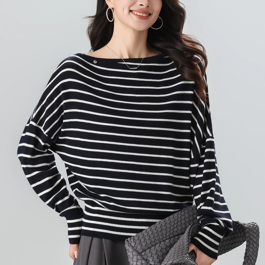 独特漂亮一字肩上衣秋冬内搭黑白条纹毛衣女显瘦大码胖妹妹打底衫