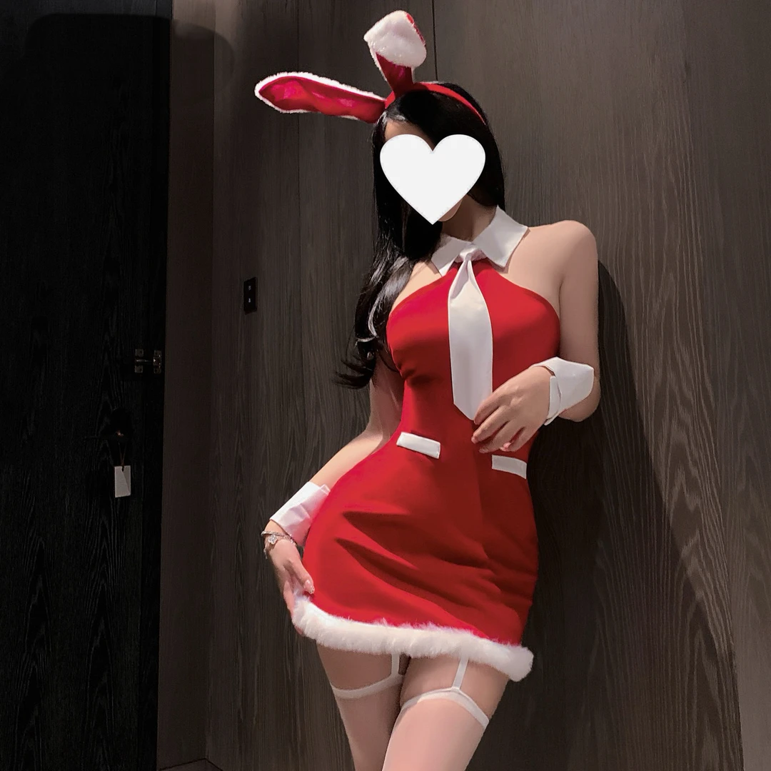 【圣诞节】穿搭红色挂脖修身包臀短裙女秋冬性感辣妹风连衣裙