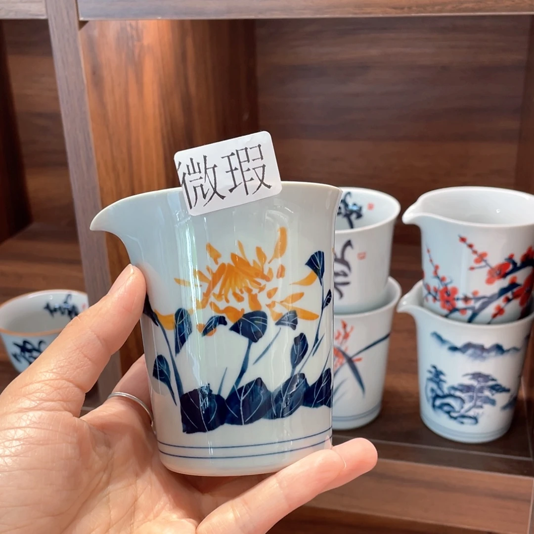 釉下手绘茶具微瑕