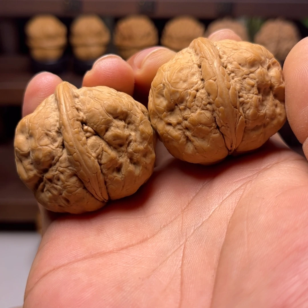 毛***皮文玩核桃把件香炉疙瘩包