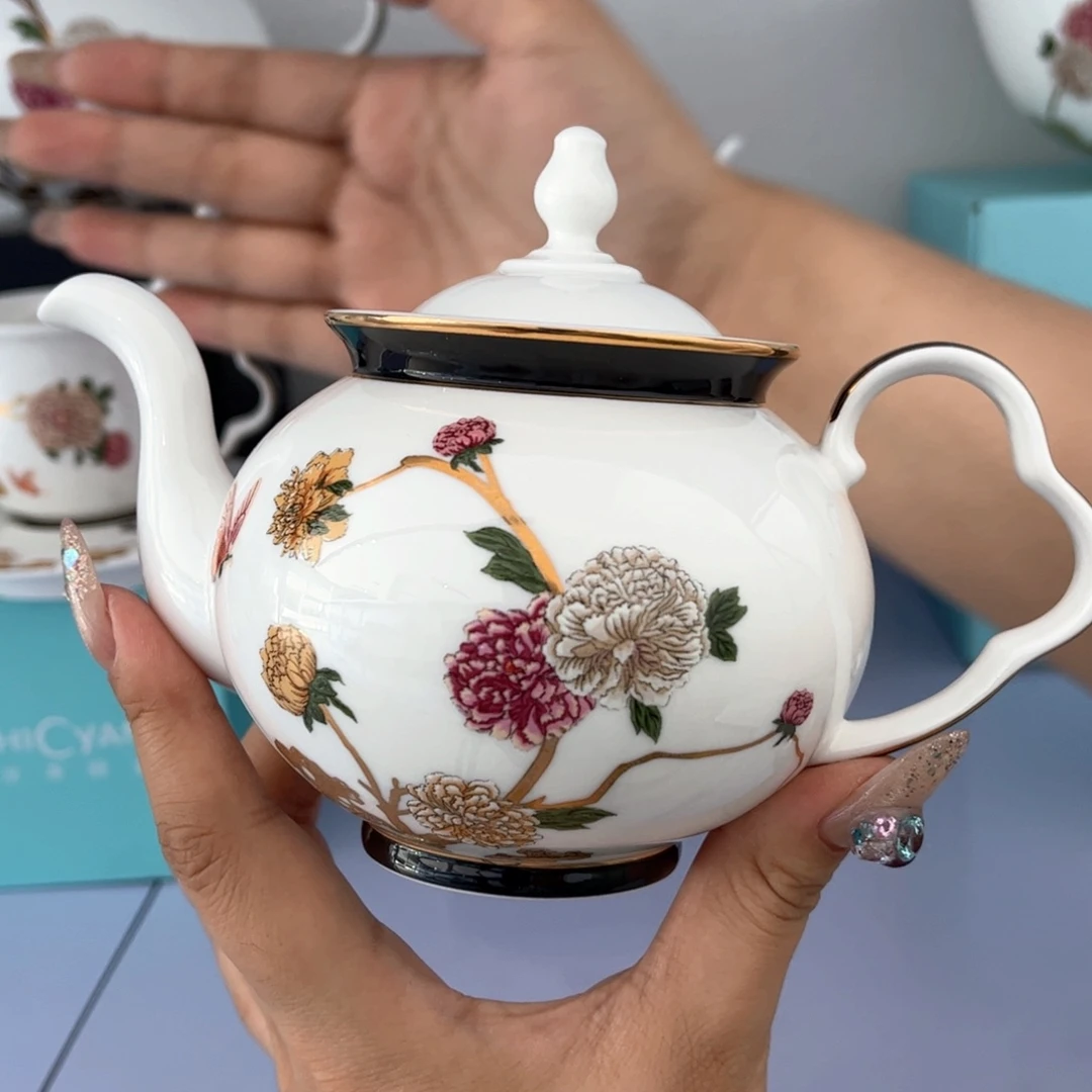 瓷片花开富贵小茶壶