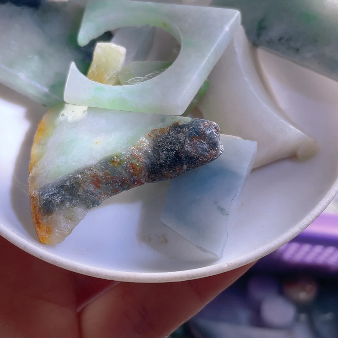 颈饰未镶嵌翡翠a