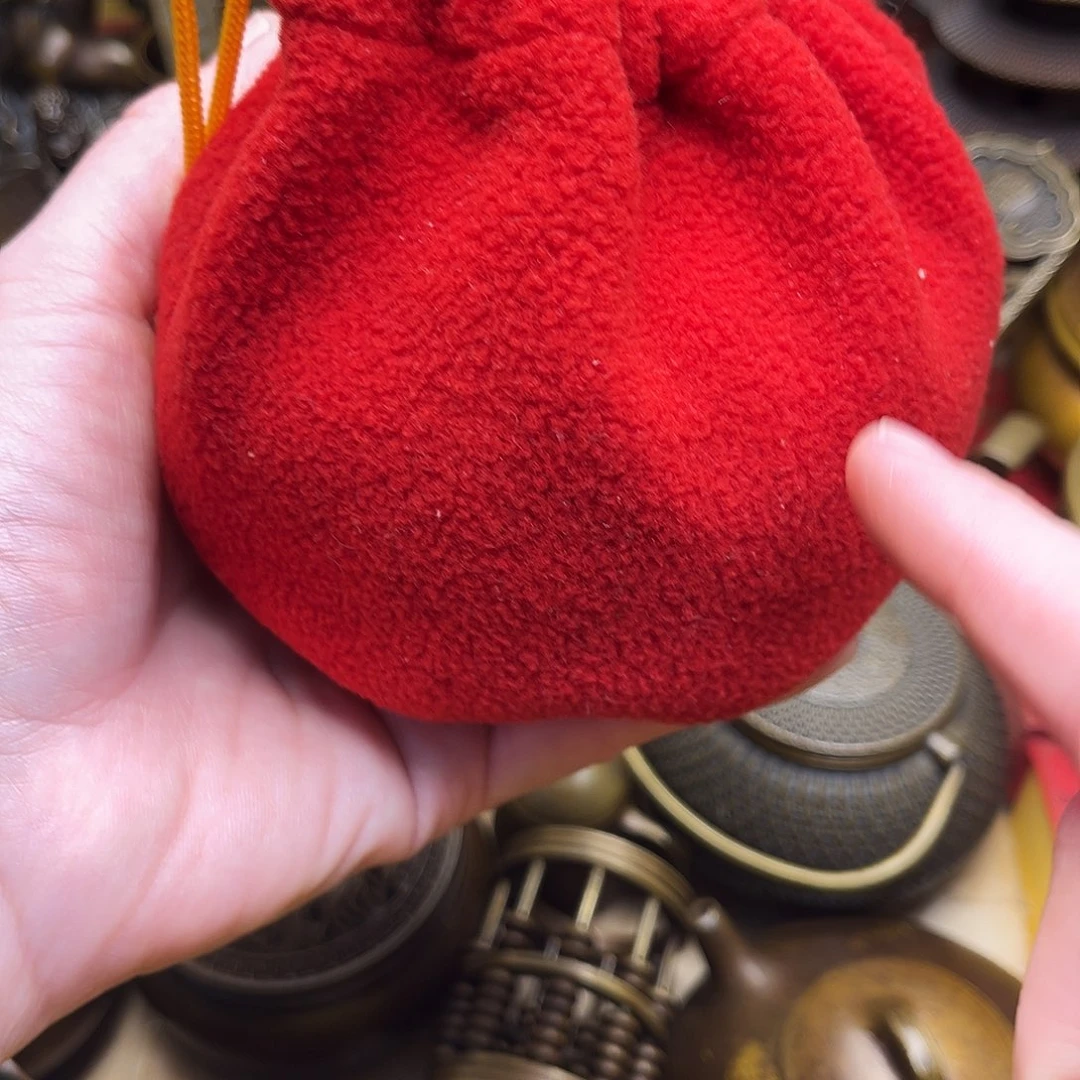 精美铜器点击购买