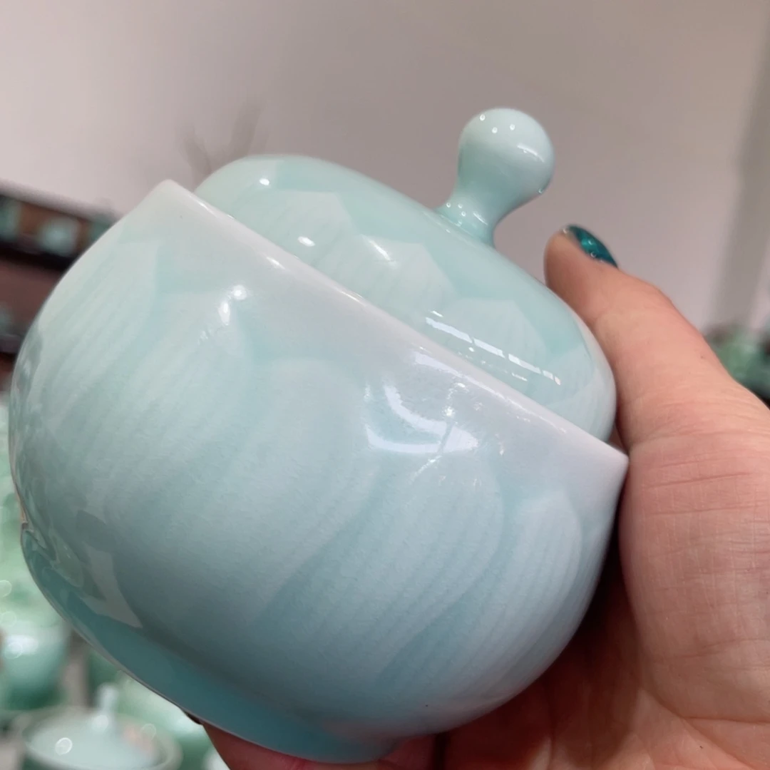 瓷片哈哈哈哈哈哈哈哈哈哈哈
