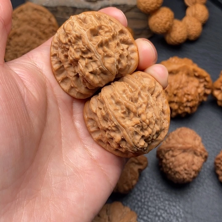 桃核把件尺寸40球白