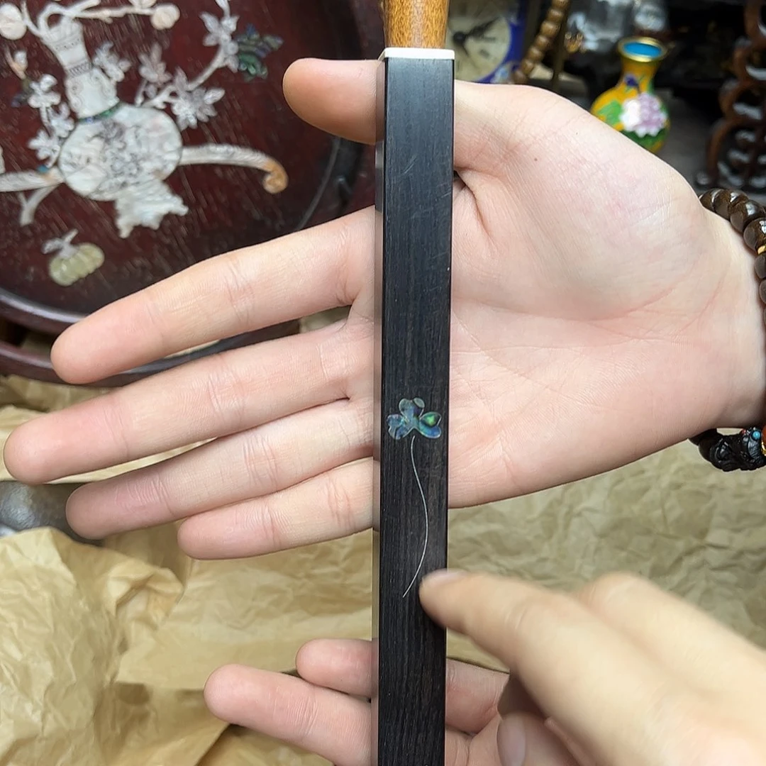 大叶紫檀（黑酸枝木类）