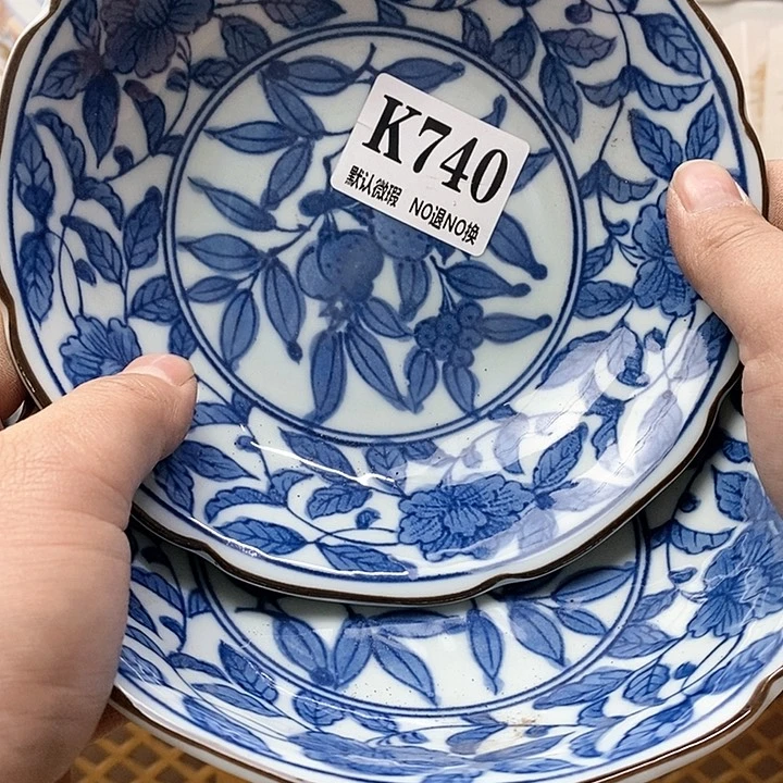 瓷片美**人瓷器及其他器物都在当地被发现