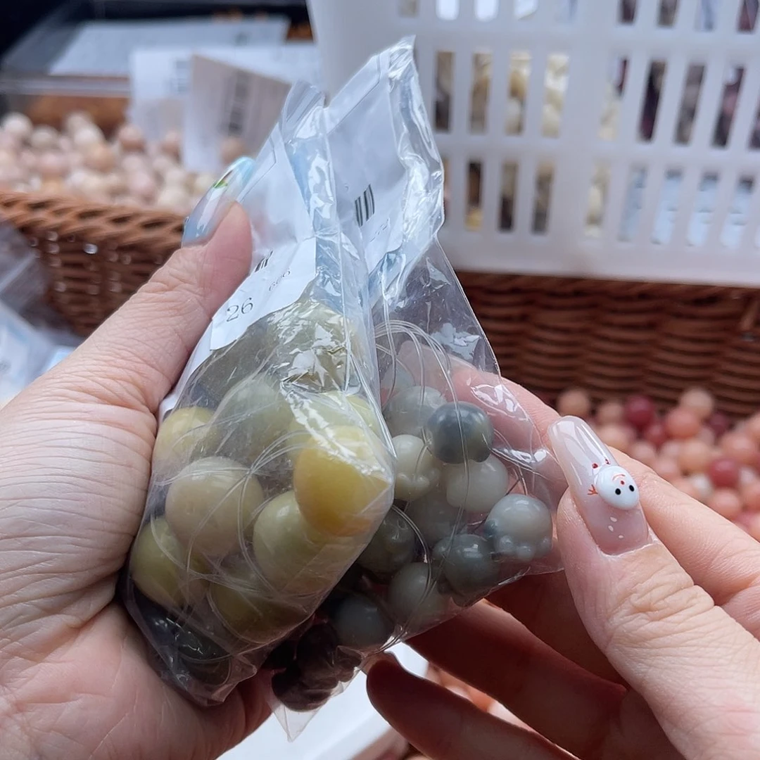 白玉菩提吊坠z微瑕锅底12mm/40颗