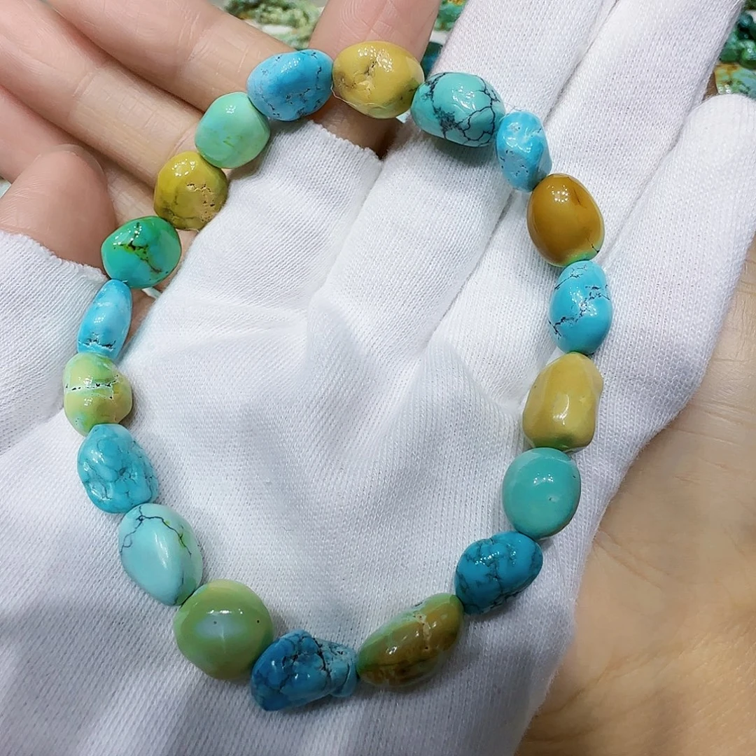 绿松石未镶嵌颈饰