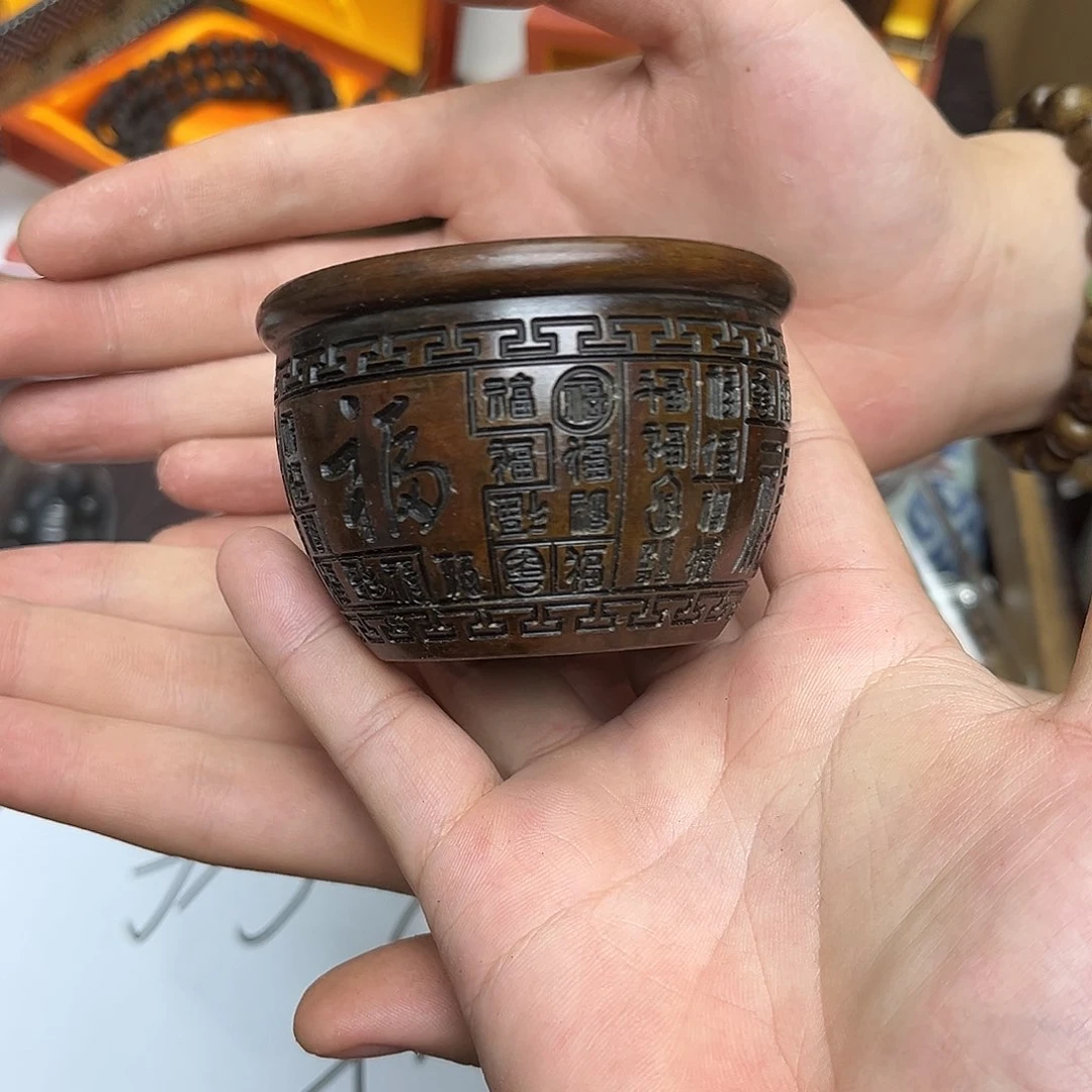 大叶紫檀（黑酸枝木类）