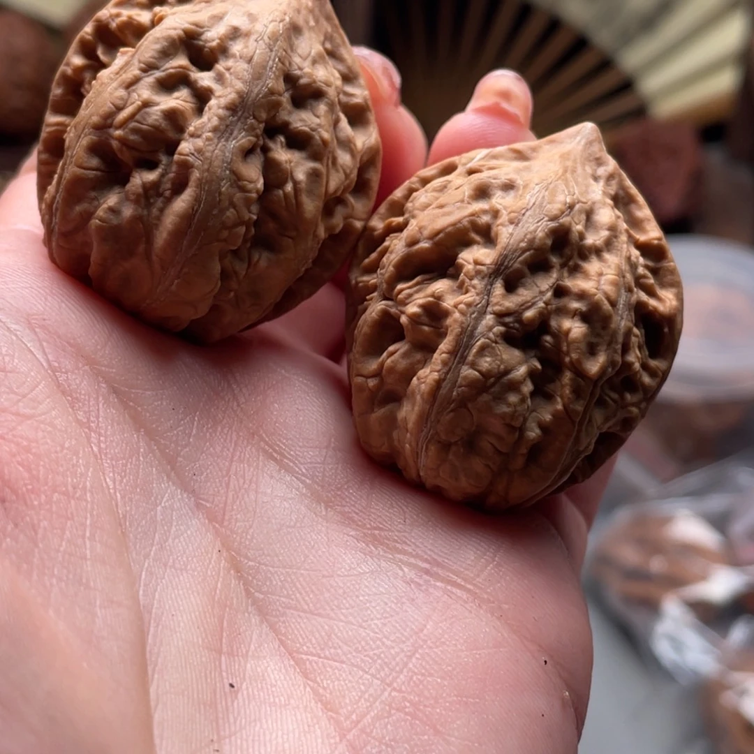 把件文玩核桃楸刀鱼7