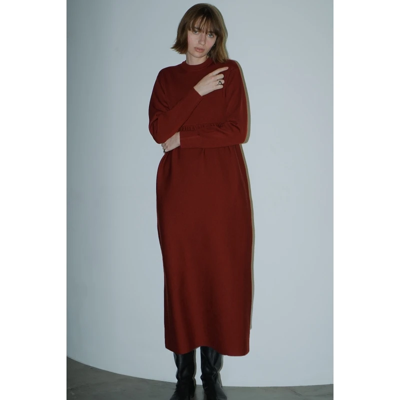 【Montendre】  松本 秋冬气质圆领针织长袖茧型裙摆连衣裙