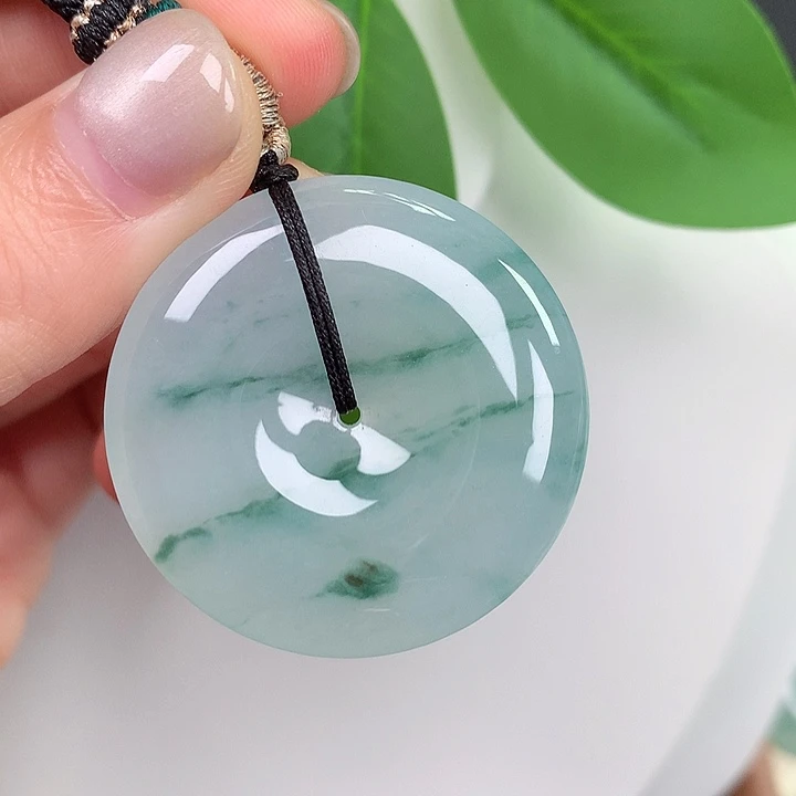 翡翠未镶嵌颈饰30/35.9-6.1mm