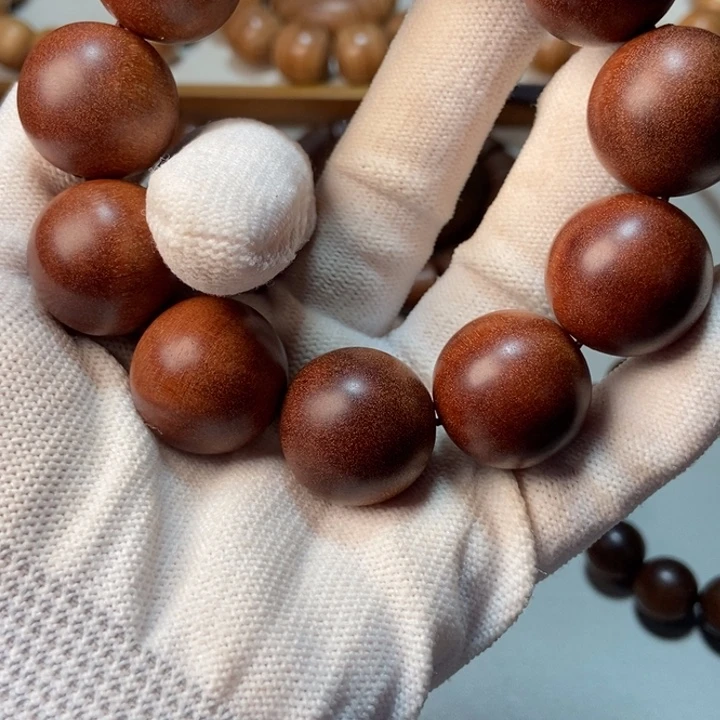 大***众檀香木老山檀香红肉2.2*11，焦糖奶甜香