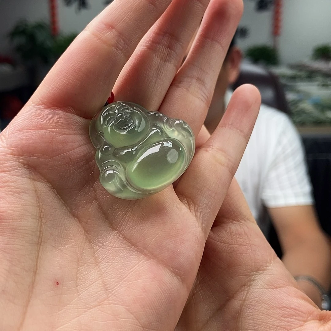 岫玉未镶嵌颈饰颜色多样性发拍一发一