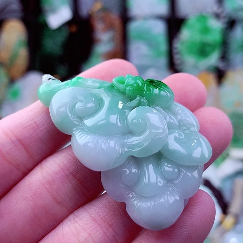 【闪购商品】翡翠颈饰未镶嵌挂件