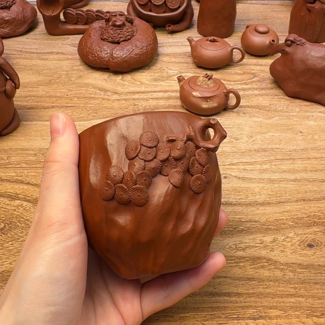 紫砂茶壶我****?豚豚豚