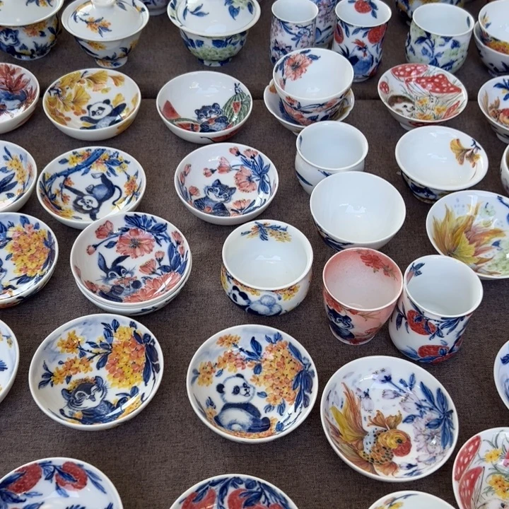 釉下彩茶具摊位动物