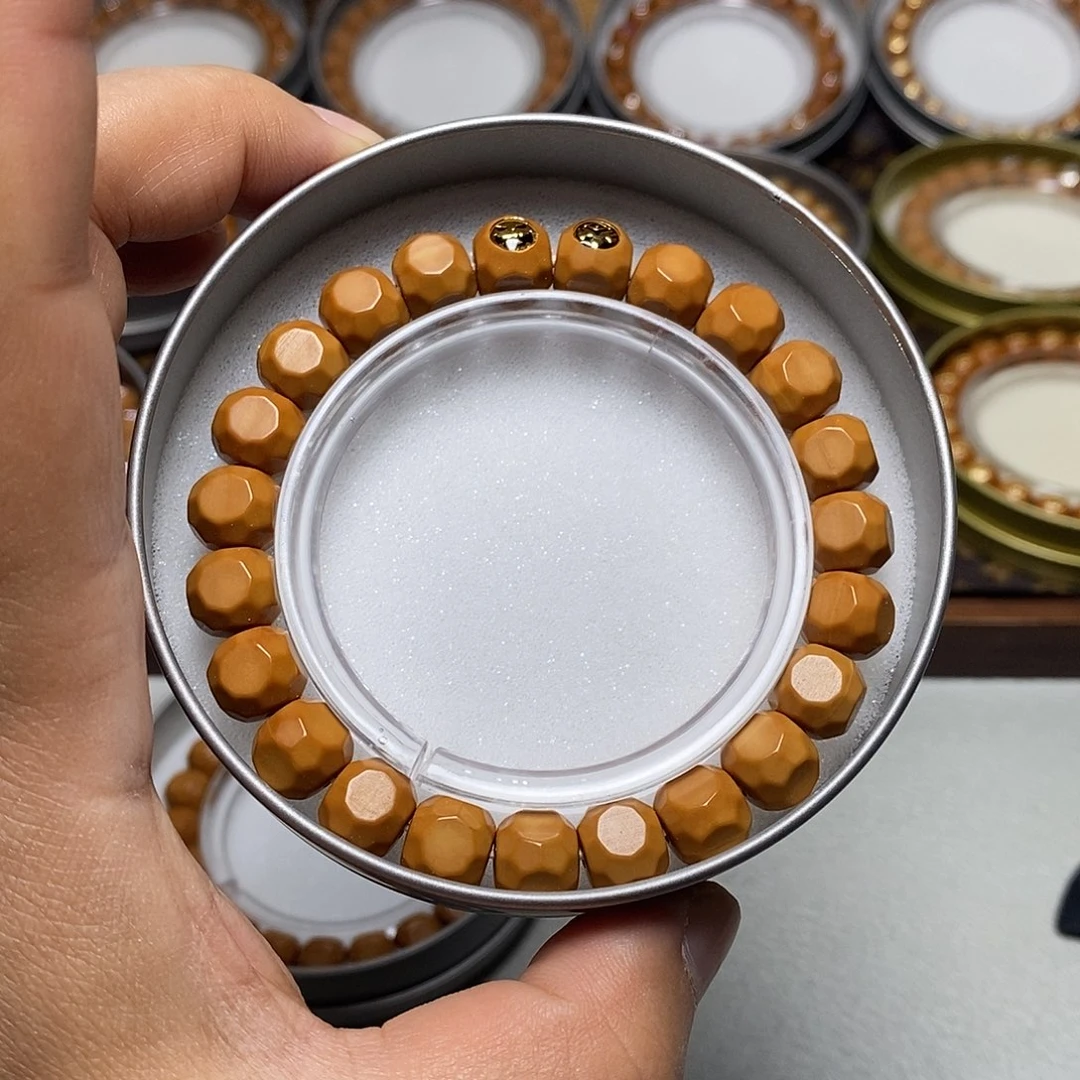 猴头核桃手串14号双标星耀小六方9+左右