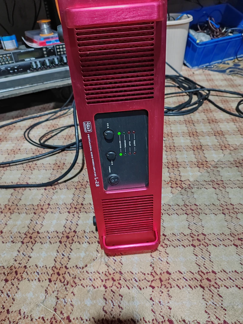 不包邮 800瓦功放 1台