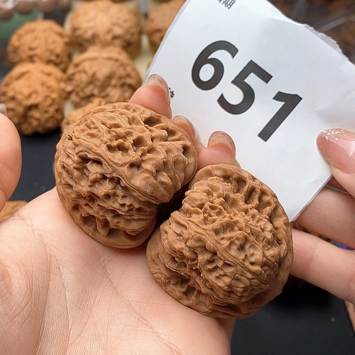 文玩核桃吊坠651/4.0尺南疆石