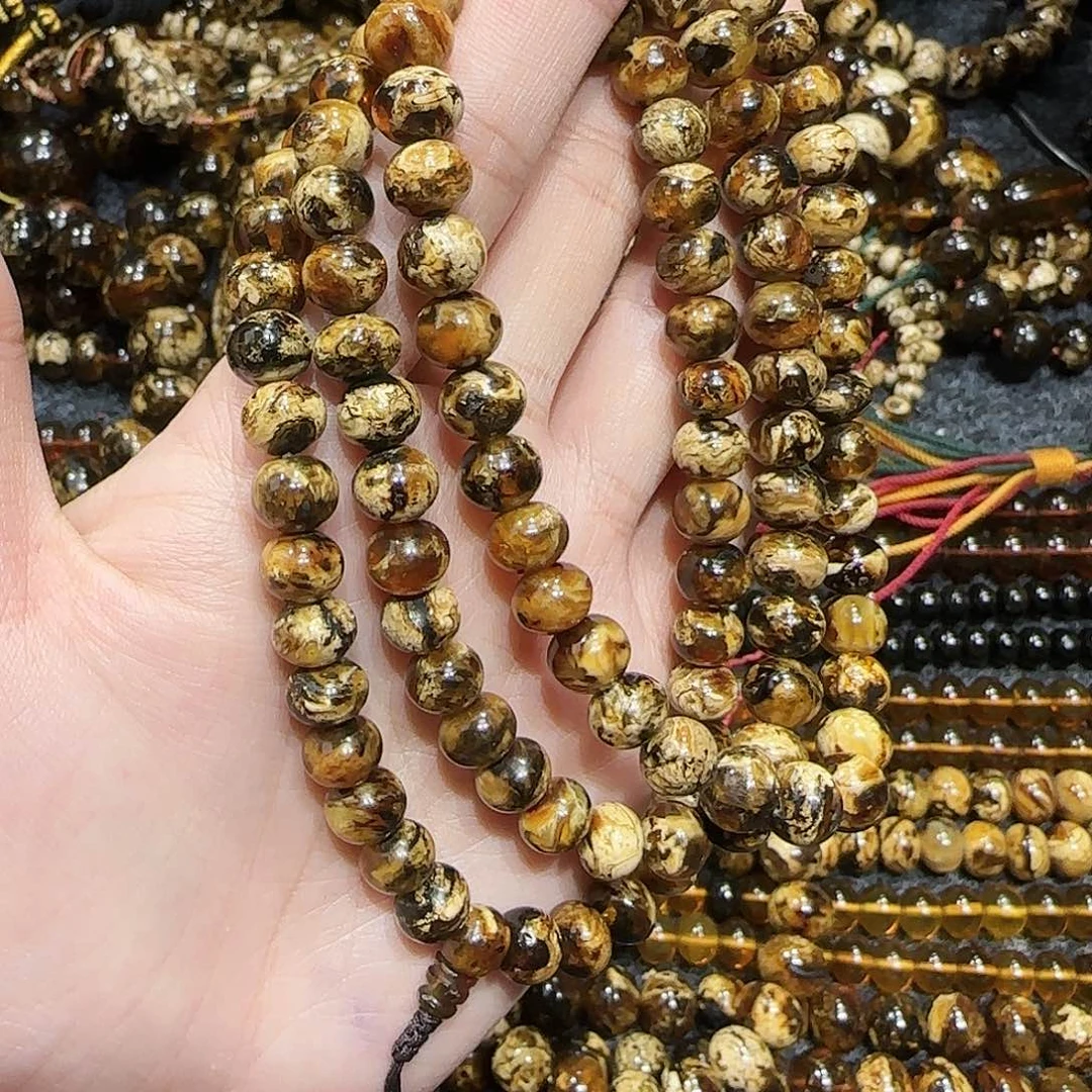 琥珀耳饰未镶嵌放*抚顺琥珀