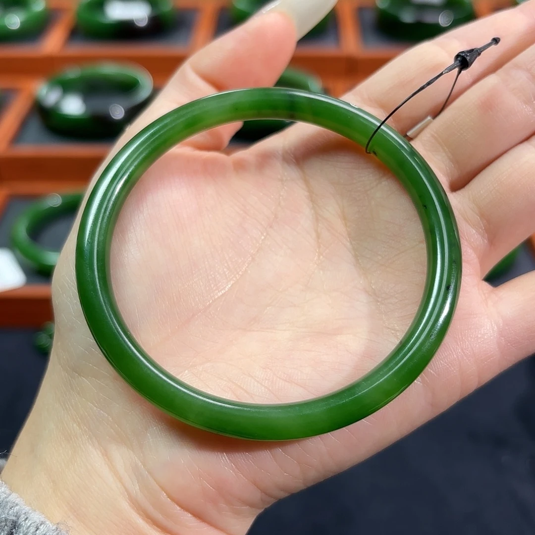 和田玉（碧玉）未镶嵌手镯60-61/辣绿