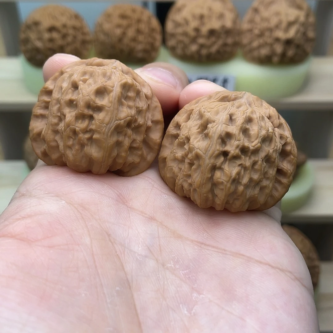 文玩核桃吊坠38全品三角白半价福利