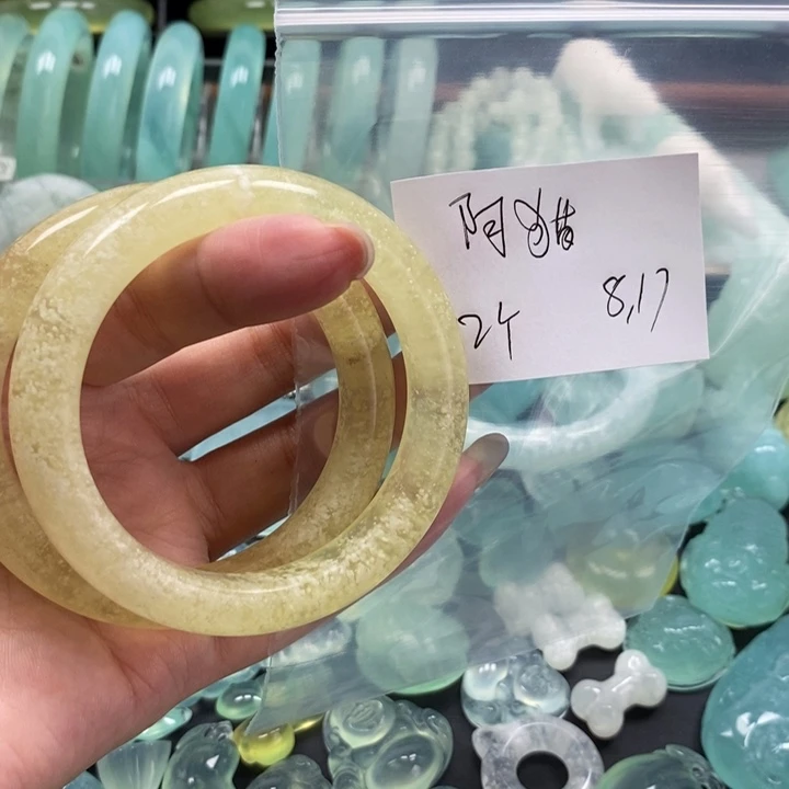 蛇纹石玉未镶嵌手镯阿***鱼