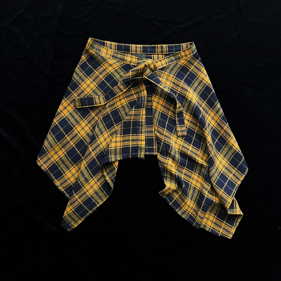 一片式卫衣t恤叠穿神器格子屁帘男系带遮肉秋冬季学生高腰女下摆