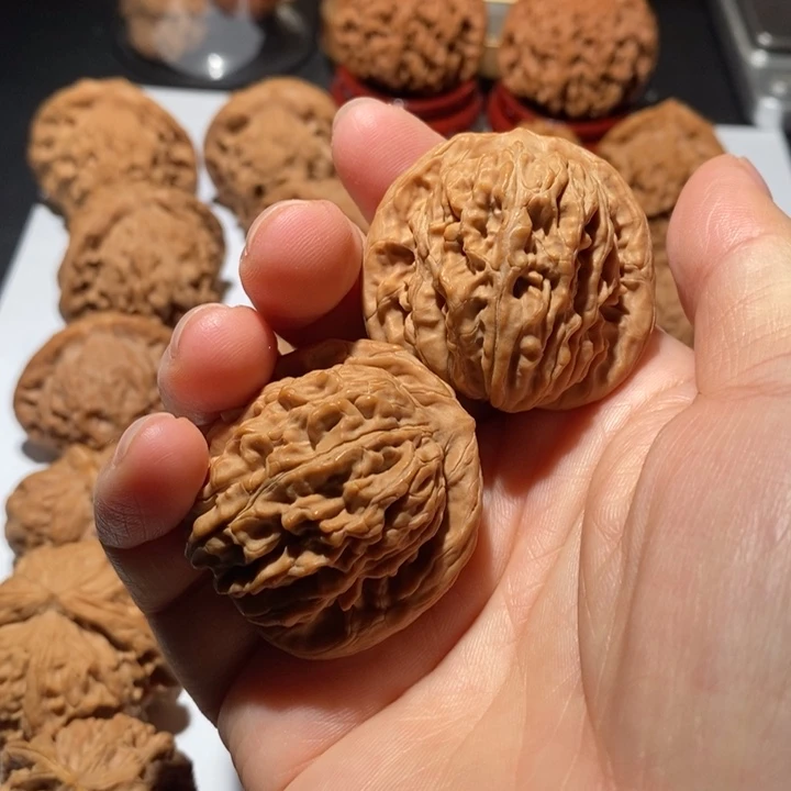 文玩核桃把件四座楼